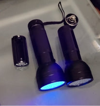 Cargar imagen en el visor de la galería, ML-GL-077 Lampara ultravioleta 51 Leds UV